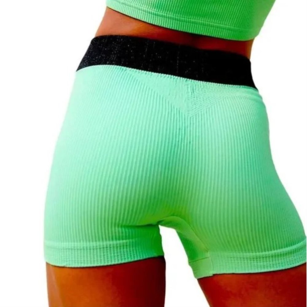 Free People Prajna Shorts NWT Size M/L - Picture 2 of 7